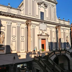 San Gaetano Bed Neapol